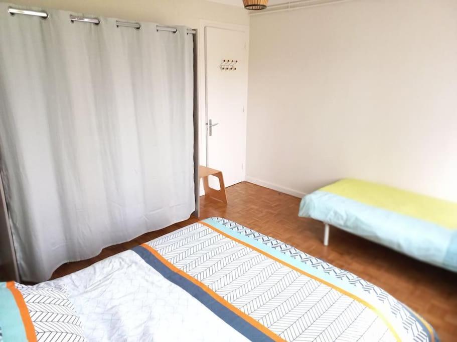 Appartement Dans Villa Pau Buitenkant foto